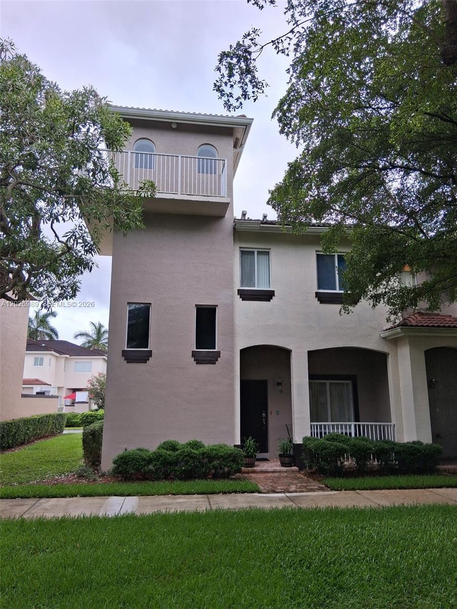 Image 1: Front View - 3 Floors