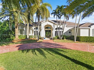 8945 SW 162nd Ter