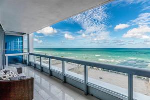 6899 Collins Ave