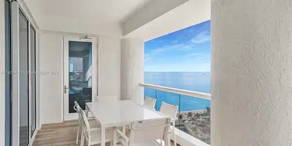 551 N Fort Lauderdale Beach Blvd