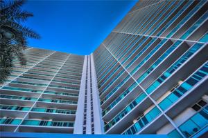 100 Bayview Dr Unit 424