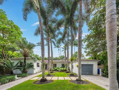 610 NE 52nd St