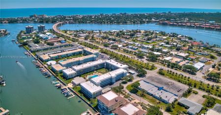 315 N Causeway