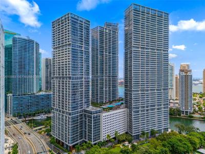 465 Brickell Ave