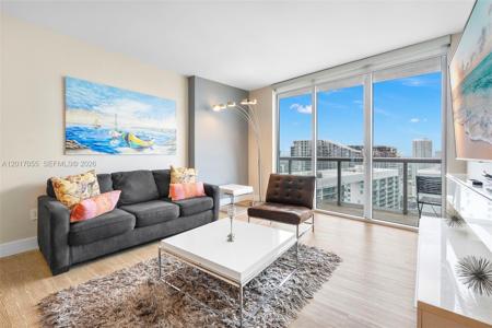 485 Brickell Ave