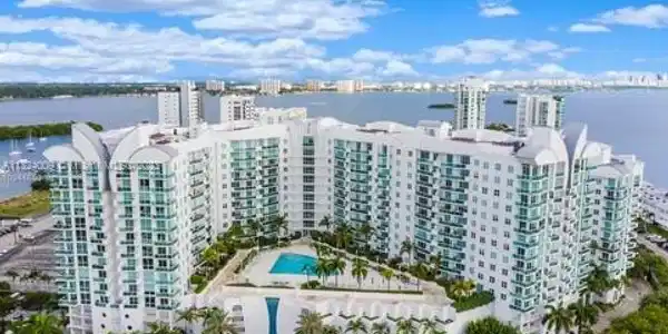 7900 Harbor Island Dr Unit 904