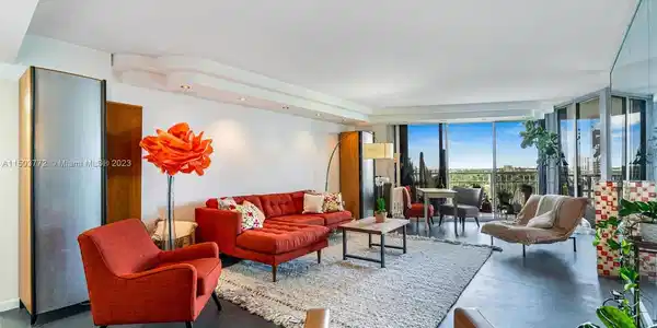 4000 Towerside Ter