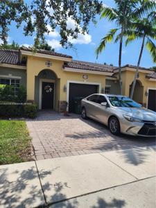 1239 NE 32nd Ter