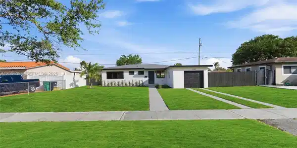 9660 Dominican Dr