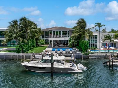 1220 S Biscayne Point Rd