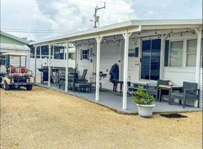 325 CALUSA St 516