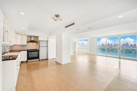 650 West Ave