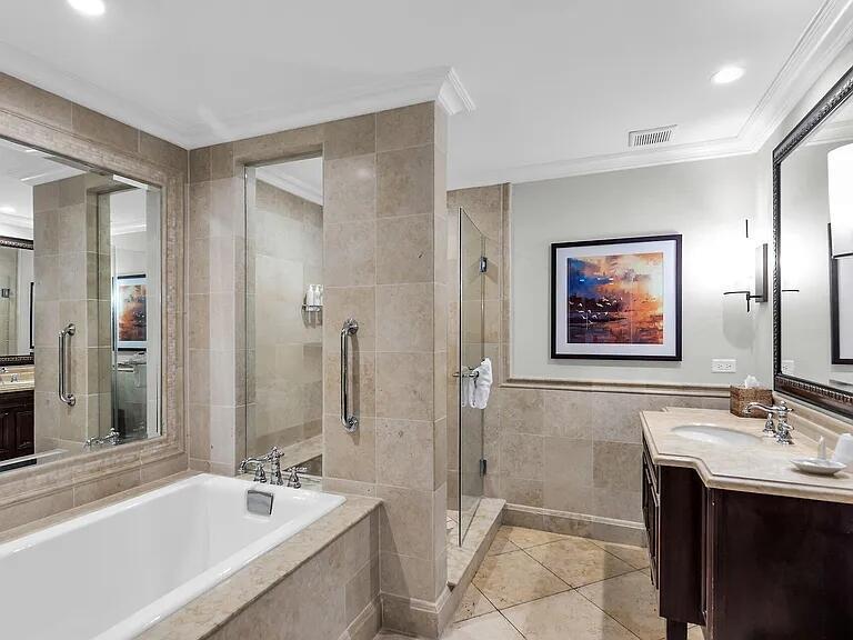 Image 2: Bathroom