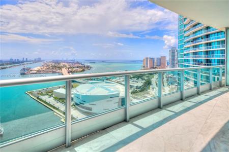 900 Biscayne Blvd