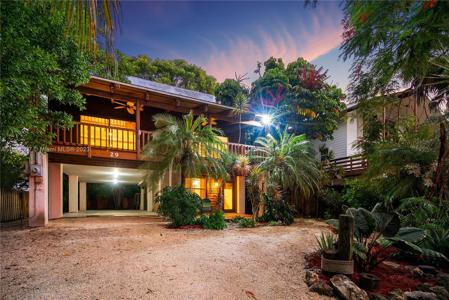 29 Tarpon Ave