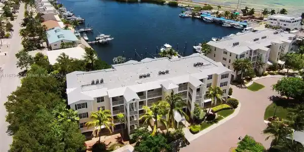 101 Gulfview Dr