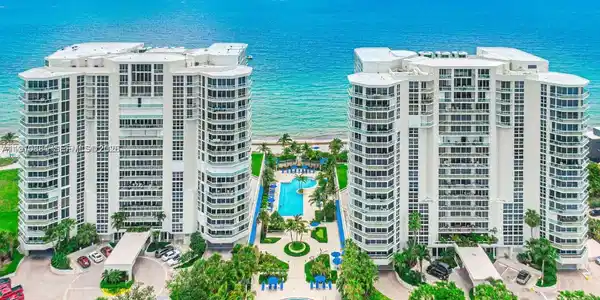 6051 N Ocean Dr