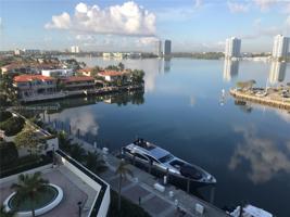 1000 Island Blvd Unit 812