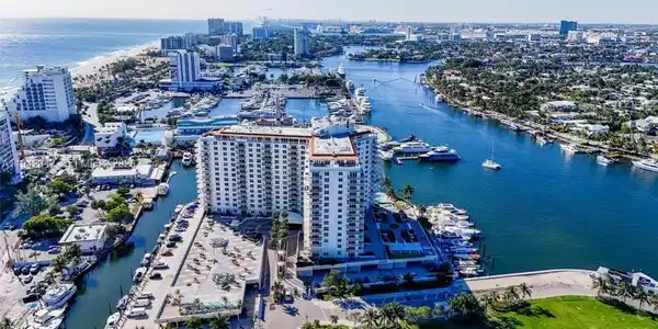 1 Las Olas Circle