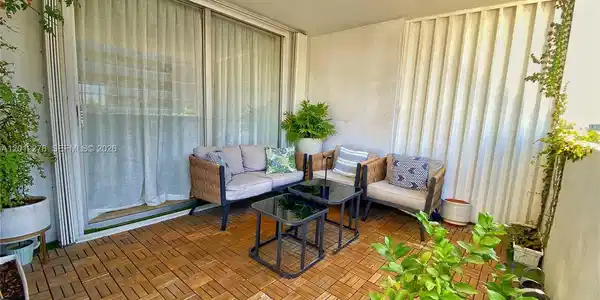 1331 Lincoln Rd