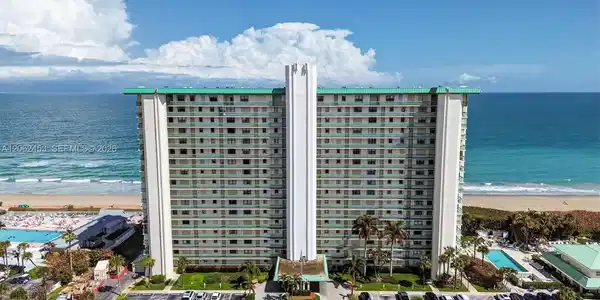 9900 S Ocean Dr