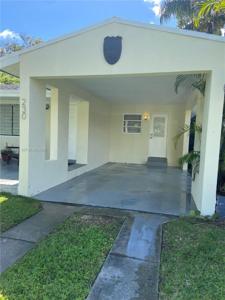 230 NE 2nd PL