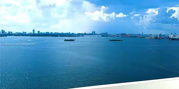 4000 Towerside Ter