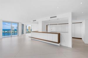 4000 Island Blvd Unit 2506