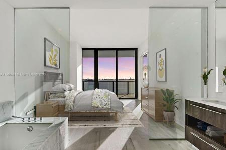 480 NE 31st St Unit 1203