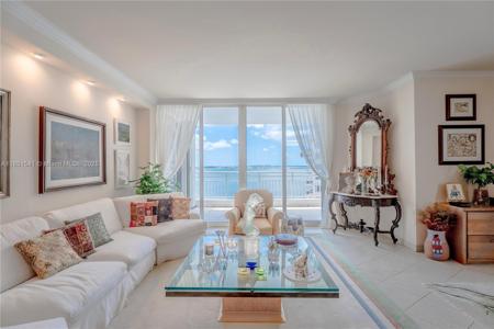808 Brickell Key Dr