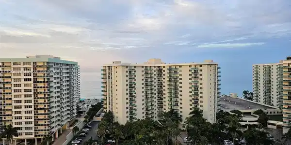 3800 E Ocean Dr