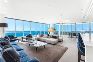 100 S Pointe Dr Unit 3303