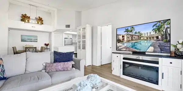 2125 SE 10th