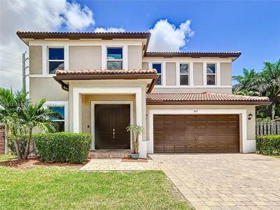 2117 NE 41st Ter
