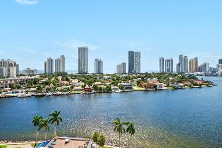 19101 Mystic Pointe Dr