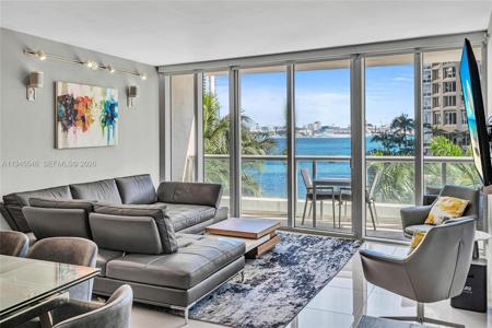 465 Brickell Ave