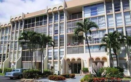 701 Three Islands Blvd