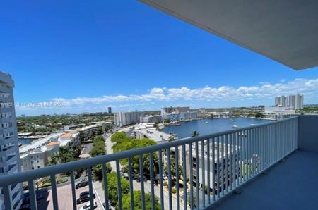 137 Golden Isles Dr