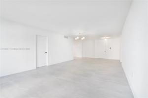 9801 Collins Ave Unit 6I