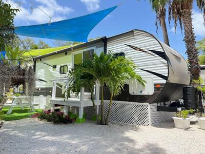 101551 Overseas Hwy
