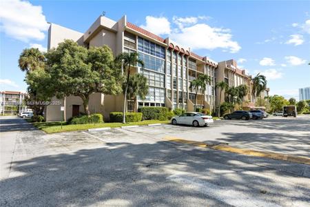2101 Atlantic Shores Blvd