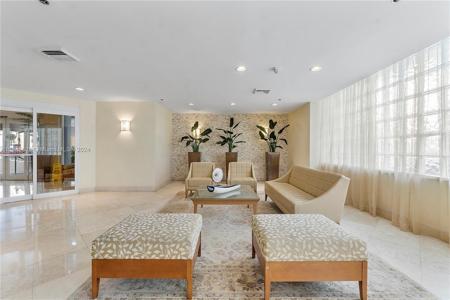 6767 Collins Ave