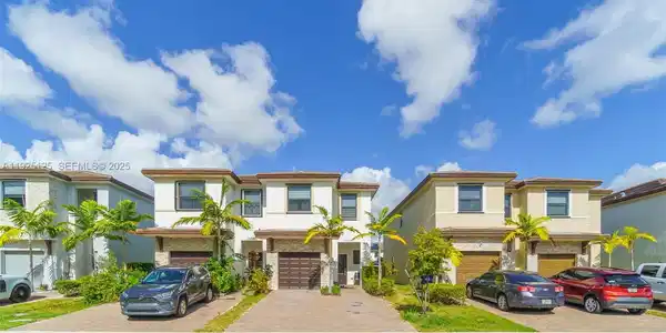 25500 SW 108th Ave