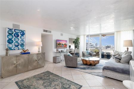 11 Island Ave
