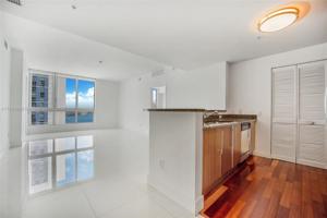 300 S Biscayne Blvd Unit 2714