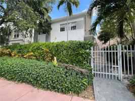 1551 Michigan Ave Unit 12