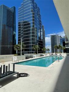1200 Brickell Bay Dr