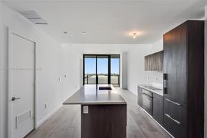 480 NE 31st St Unit 4905