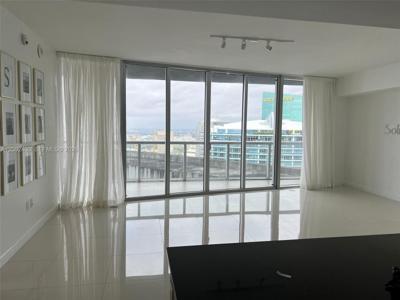 475 Brickell Ave