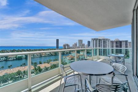 19955 NE 38th Ct Unit 1905